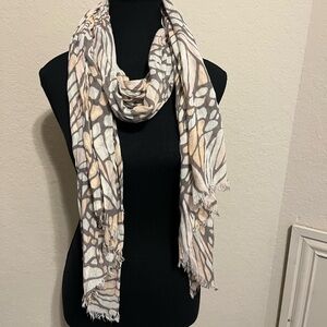 Chic Gray and Pink Scarf with Fringe